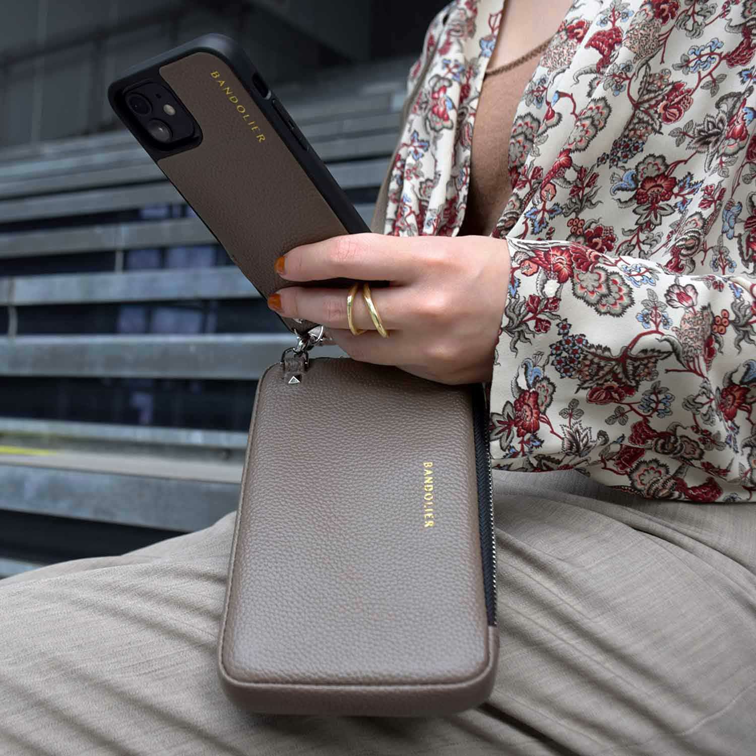 【日本限定】EXPANDED DARK TAUPE POUCH エキスパンデッド ダーク トープ ポーチ