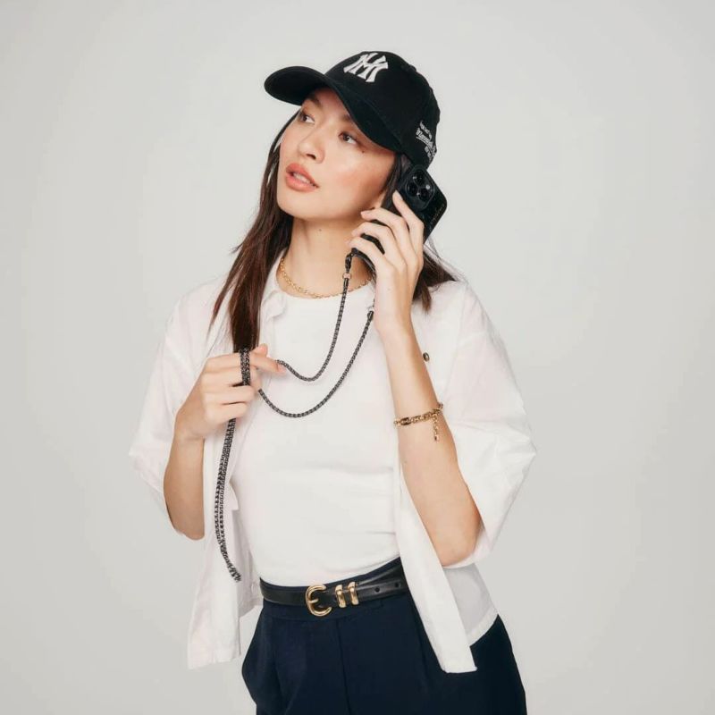BANDOLIERISLA SHEILA iPhone15 Pro スマホケース 送料無/関税込 15 Series】SHEILA BLACK シーラ ブラック | バンドリヤー